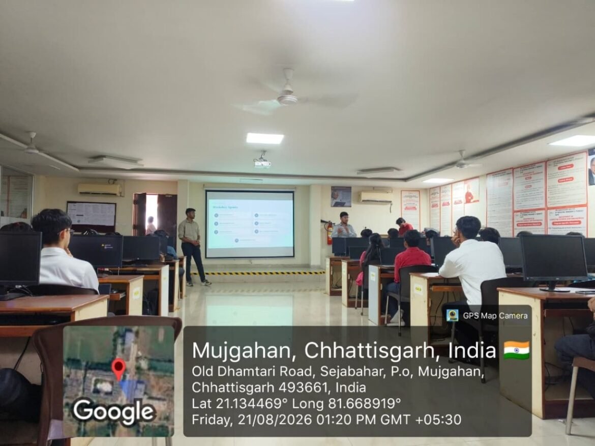 Students attending the hands-on server deployment workshop on AWS EC2, Node.js, React and Nginx at SSIPMT Raipur on August 21, 2026.